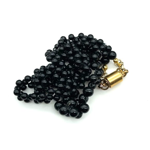 Classic Vintage Lucite Beaded Cluster Necklace, Chic Black Strand for Basic - Picture 4 of 4